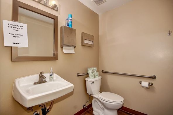East Valley Medical Office Condo | For Lease: 604 W Warner Rd Bldg B, Chandler, AZ 85225
